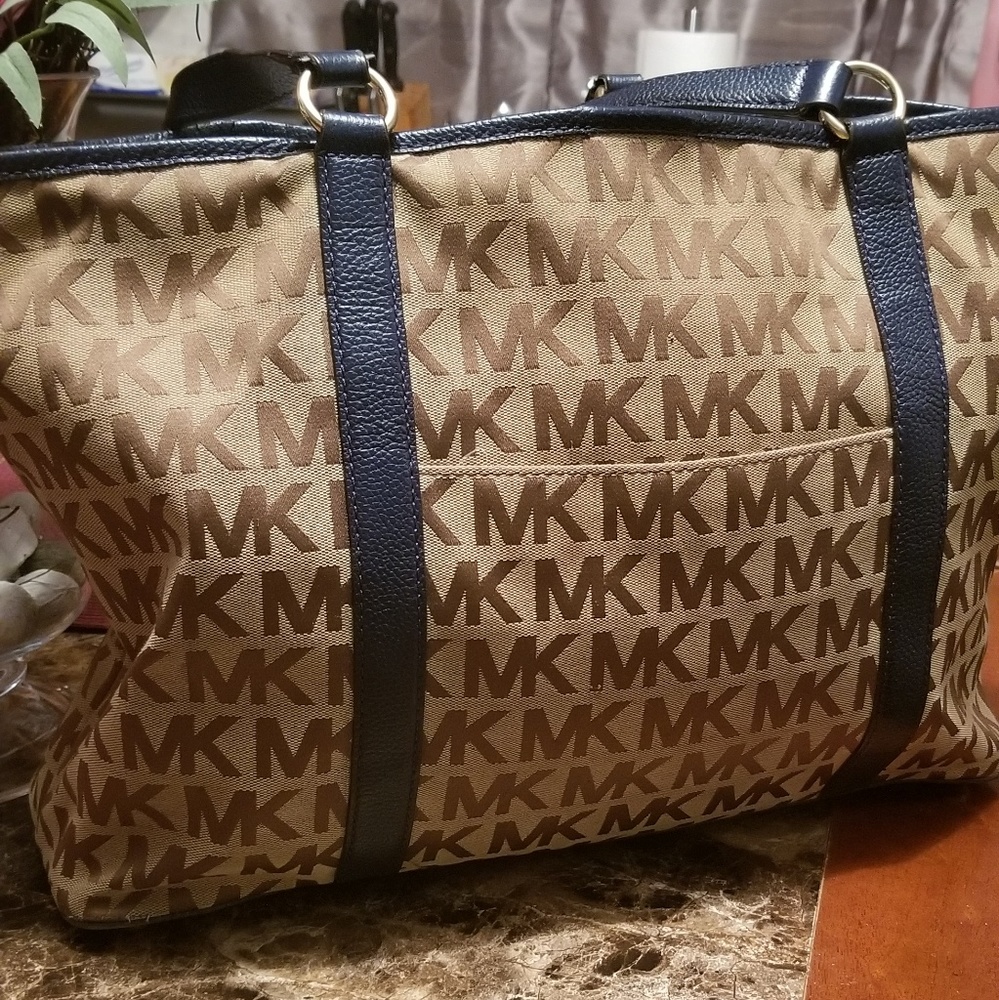 DESIGNER MK MICHEAL KORS